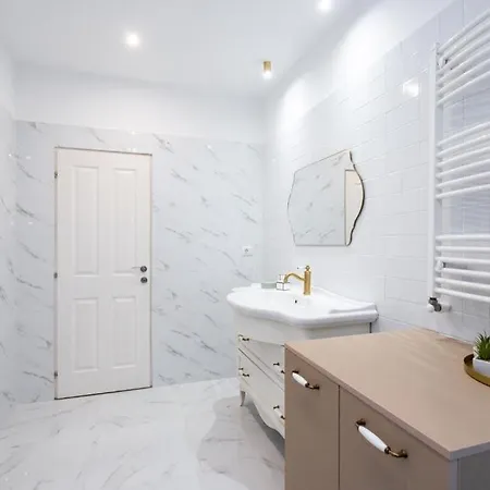 Wonderful Victorie Apartment
